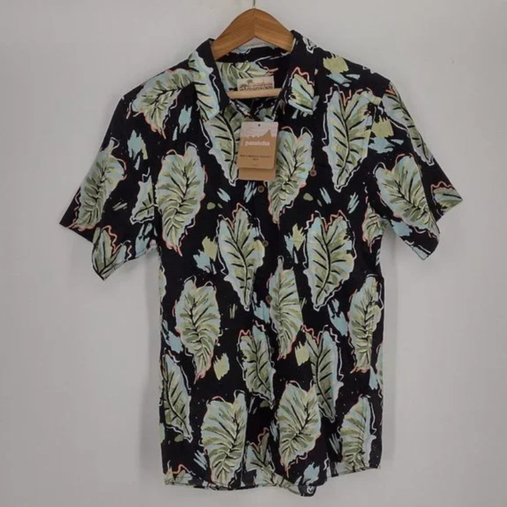 Patagonia Pataloha Malihini Hawaiian Floral Ink Black Green & Blue Shirt NWT